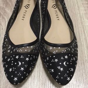 Katy Perry women’s shoes. Size 7 narrow